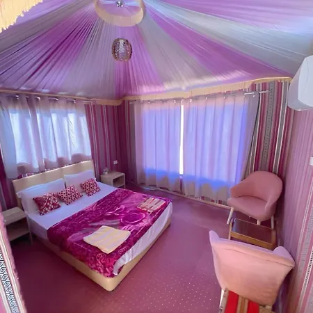 Rum Royal Flower Luxury Camp Wadi Rum Exterior photo