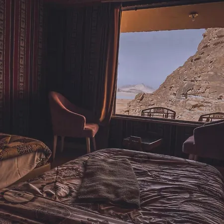 Rum Royal Flower Luxury Camp Wadi Rum Exterior photo