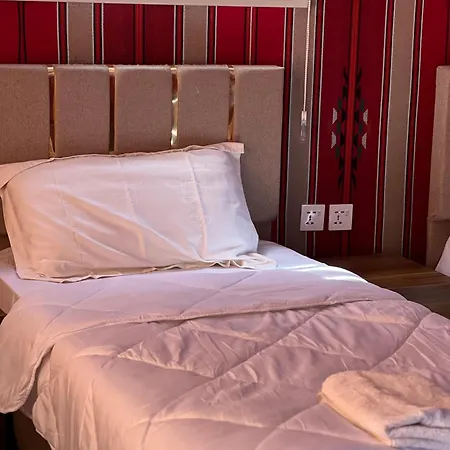 Rum Royal Flower Luxury Camp Wadi Rum Exterior photo