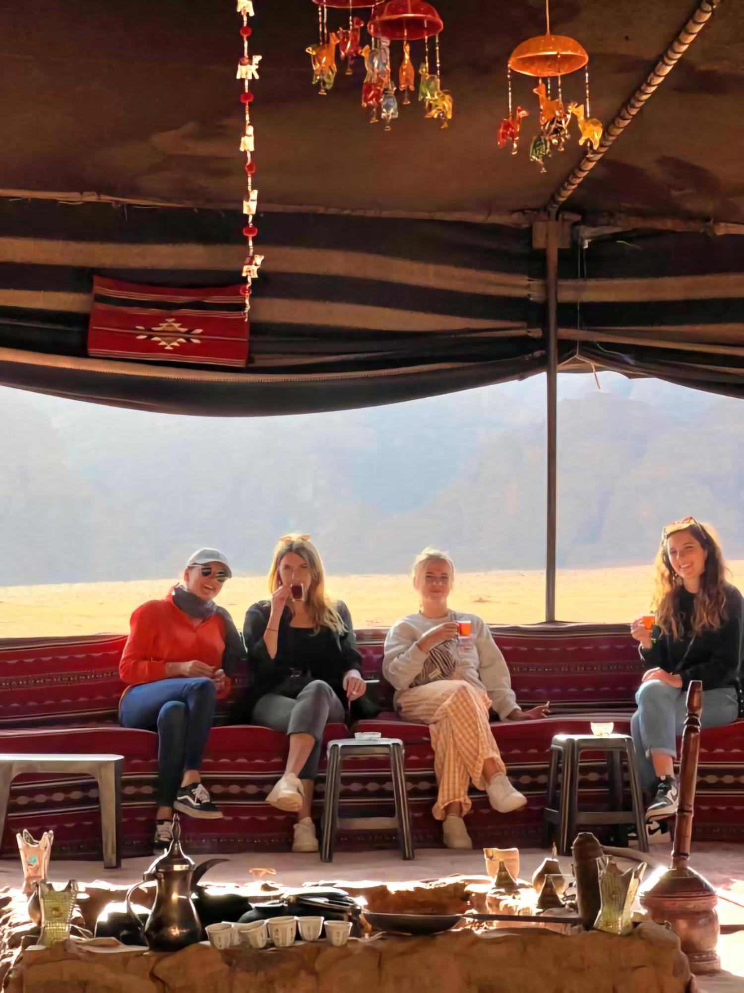 Royal Flower Luxury Camp 5* Wadi Rum